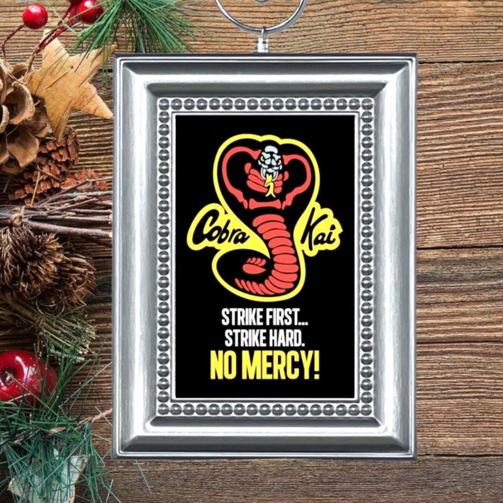 The Karate Kid Cobra‎ Kai Retro Movie Memorabilia Christmas Tree Ornament